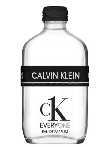 Milky Note Fragrances: Ultimate Guide to 2025's Softest Scent Trend